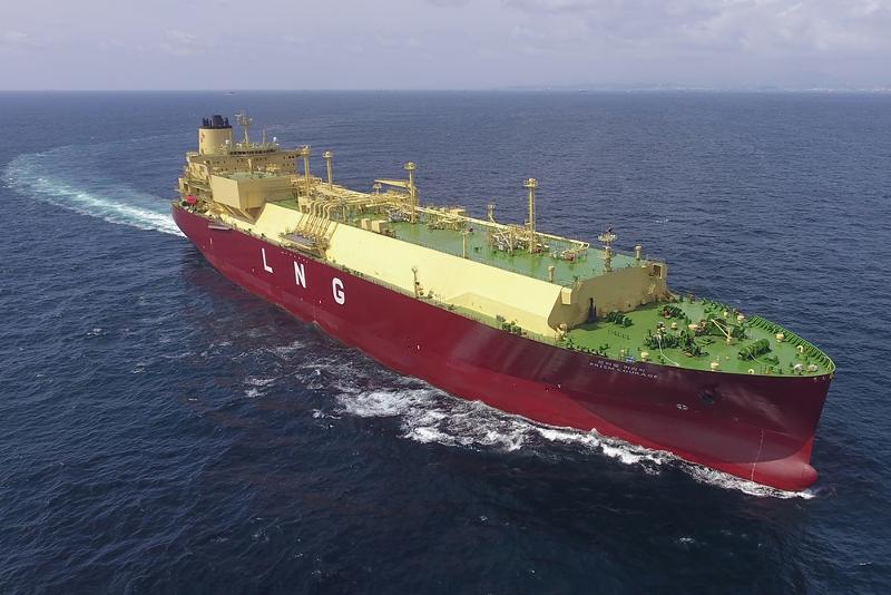 The Prism Courage is a 180,000 cubic m-class ultra-large LNG carrier that completed the world's first transoceanic voyage using autonomous navigation technology. (HD Hyundai)