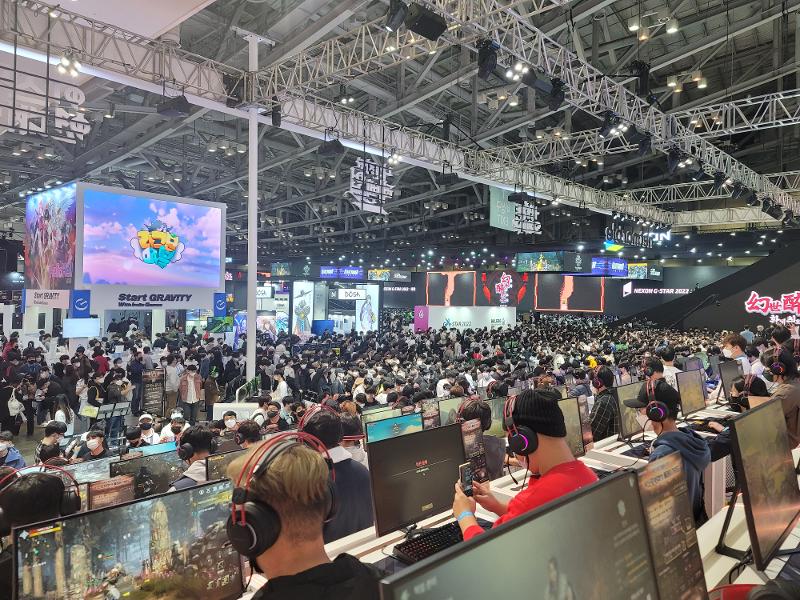 The Ministry of Culture, Sports and Tourism and Korea Creative Content Agency on Jan. 2 said in a white paper that the domestic game industry in 2021 broke KRW 20 trillion in value for the first time. Shown is a scene from last year's trade event 