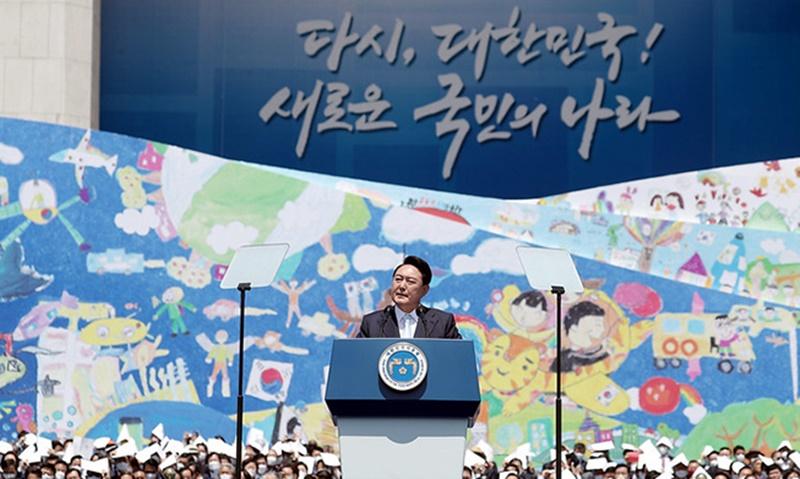 President Yoon Suk Yeol on May 10 is sworn into office at the nation's 20th presidential inauguration held at National Assembly Plaza in the Yeouido neighborhood of Seoul's Yeongdeungpo-gu District. In his speech, he said, 