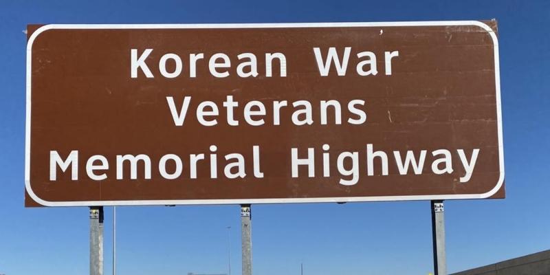  A sign saying 