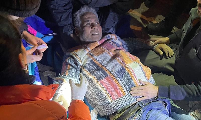 A 70-something man on Feb. 9 is the first person rescued in Turkiye (Turkey) by the Korea Disaster Relief Team (KDRT). (KDRT) 