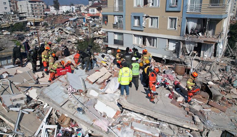Members of the Korea Disaster Relief Team on Feb.10 perform search-and-rescue operations in Antakya, the capital of the Turkish province of Hatay. (Yonhap News)