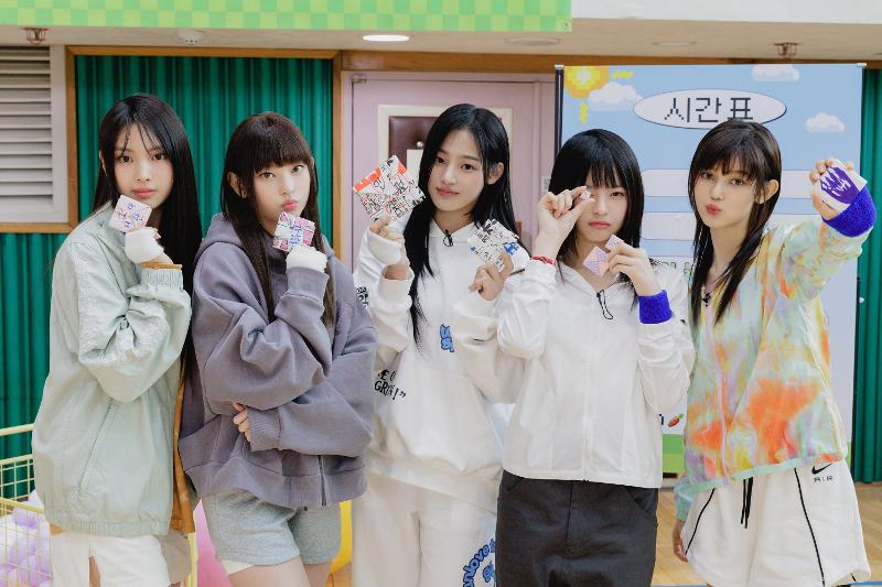 K-pop girl group NewJeans (NewJeans' official Twitter account) 