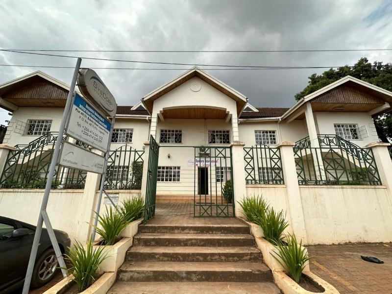 This is the newly opened Korea Agri-Business Innovation Center, aka K-ABRIC, on Aug. 21 in Kampala, Uganda, of the Korea International Cooperation Agency. The single-story building covering 300 square m contains meeting rooms, offices and computer facilities.