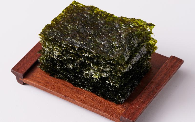 Seaweed (gim) exports this year on Nov. 10 reached a record-high USD 700.89 million. (iclickart) *[Unauthorized reproduction and redistribution of the above photo is strictly prohibited under copyright laws and regulations.] 