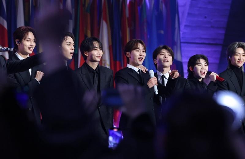 The K-pop boy band SEVENTEEN on Nov. 14 at UNESCO headquarters in Paris perform at the UNESCO Youth Forum.
