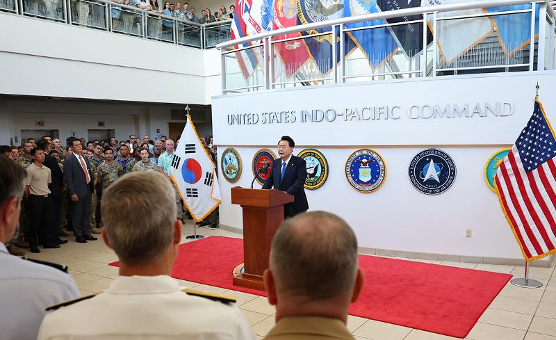 President Yoon Suk Yeol on July 9 speaks during his visit to Camp Smith, the headquarters of the U.S. Indo-Pacific Command, in Honolulu, Hawaii. (Yonhap News) 