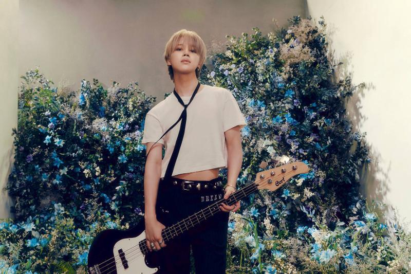 Jimin of BTS on July 28 took the No. 2 spot on the Billboard 200 with his EP 