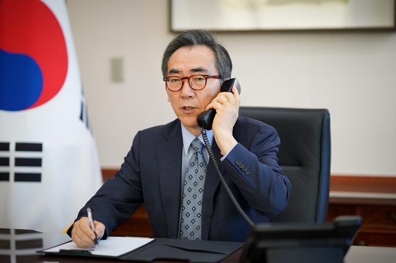 ▲ 조태열 외교부 장관은 11일 이와야 다케시 일본 외무상과 통화를 하고 현재 한국 내 상황 및 한일관계 등에 대해 의견을 교환했다. 외교부  