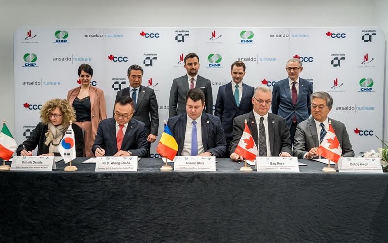 An international consortium led by Korea Hydro & Nuclear Power (KHNP) on Dec. 19 in Bucharest, Romania, signs a contract for an order worth KRW 2.8 trillion won to refurbish a nuclear power plant in the Romanian town of Cernavoda. (KHNP)  