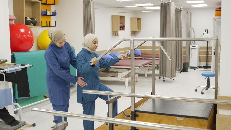 A patient on May 6 receives treatment at a rehabilitation outpatient center built by the Korea International Cooperation Agency in Ramallah, Palestine, in the West Bank of the Jordan River. (Korea International Cooperation Agency) 