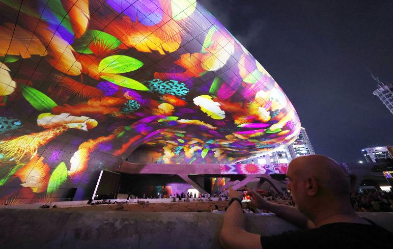 The capital of Seoul on Nov. 11 was named the world's second-best travel destination for entertainment at a ceremony for the inaugural Tourise Awards in Riyadh, Saudi Arabia. Shown is a scene from the festival Seoul Light DDP 2025 Autumn on Aug. 18 at Dongdaemun Design Plaza in Seoul's Dongdaemun-gu District. (Lee Jeongwoo) 