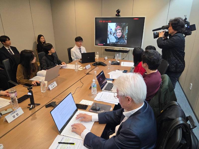 The Ministry of the Interior and Safety and the National Forensic Service on March 19 host a policy briefing for foreign media on the AI deepfake detection and analysis model at KOCIS Center in Seoul's Jung-gu District. (Ministry of the Interior and Safety)