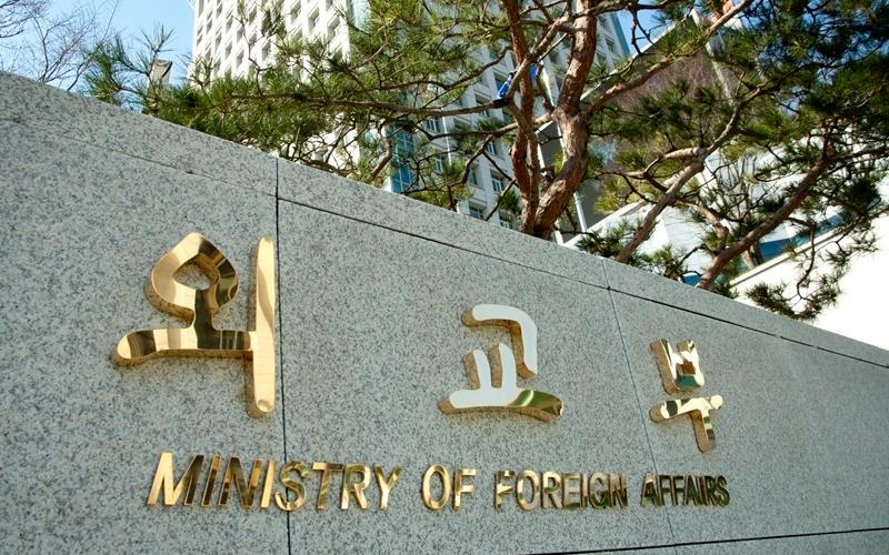 The Ministry of Foreign Affairs on April 15 announced government approval of humanitarian aid worth USD 500,000 to Iran through the International Committee of the Red Cross, following an assistance package valued at USD 2 million to Lebanon via UNICEF. (Ministry of Foreign Affairs)  