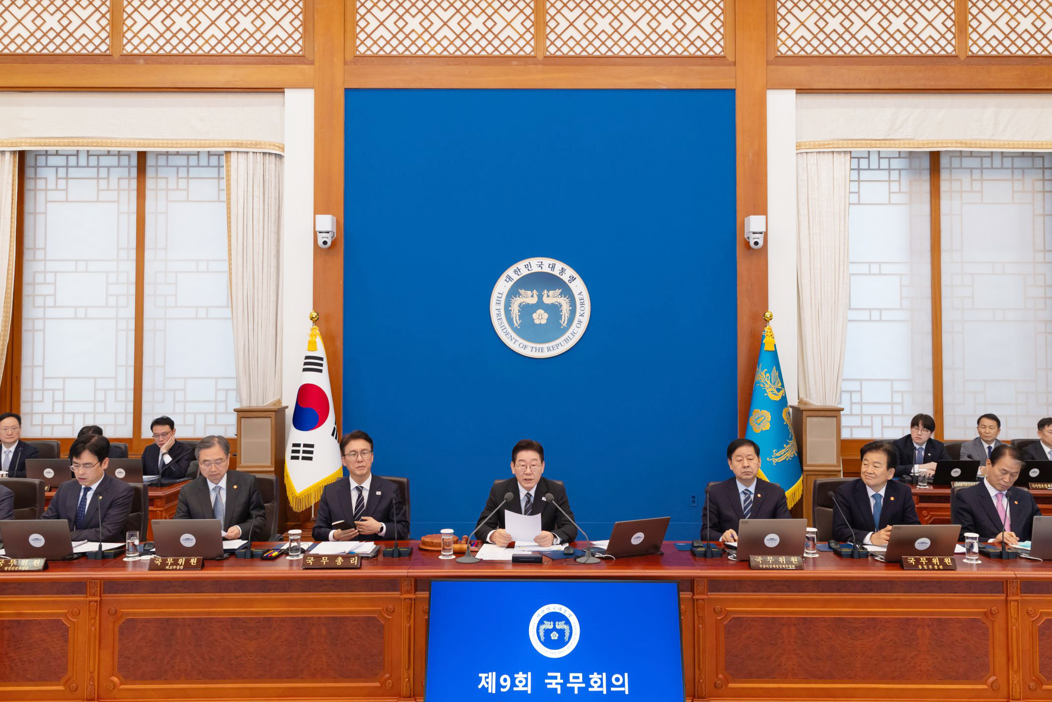 President Lee Jae Myung on March 10 speaks at a Cabinet meeting hosted by Cheong Wa Dae in Seoul broadcast live to the public. (Cheong Wa Dae)