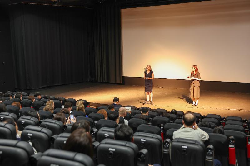 About 100 people came to the June 23 screening of the documentary hosted by the Dutch Embassy at Seoul Art Cinema in Seoul's Jung-gu District.  
