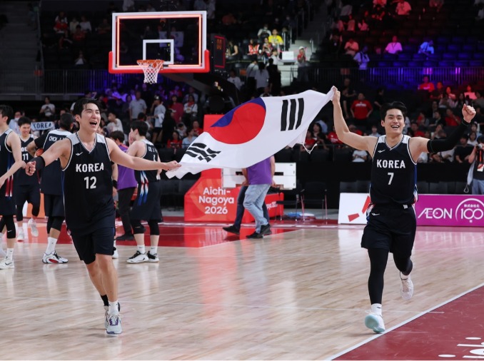 National team grabs four golds to open Asian Games, ranks third