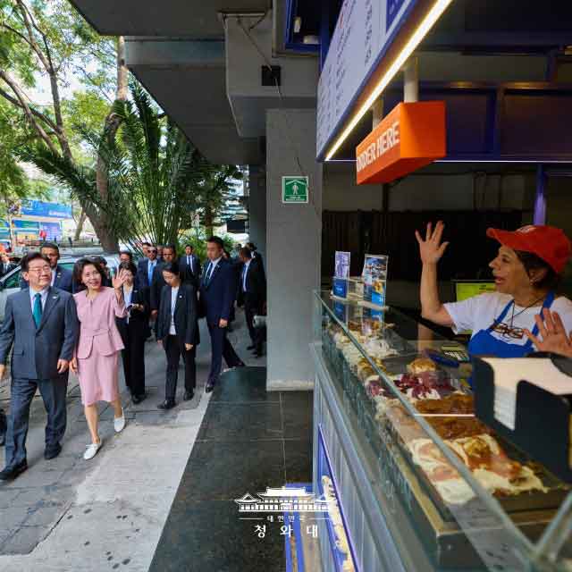 Connecting with communities in Mexico🇲🇽🇰🇷