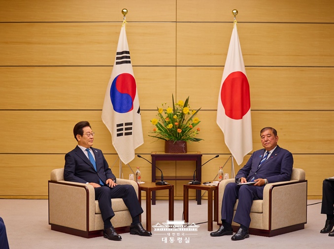 President Lee's emphasis on Japan ties draws int'l media interest