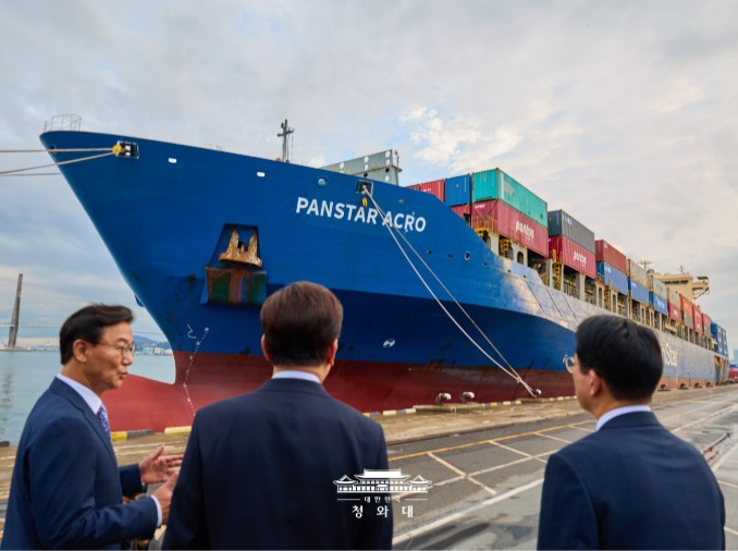Arctic shipping era starts with historic voyage of domestic vessel