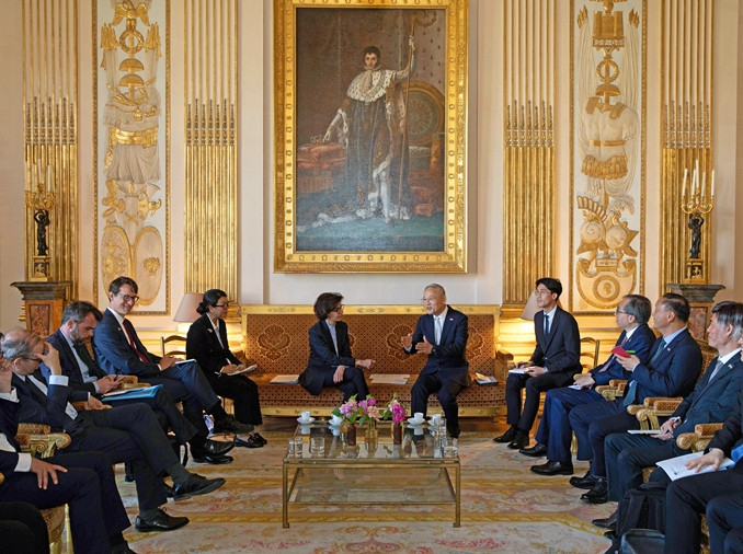 Culture minister, France agree to more cultural cooperation
