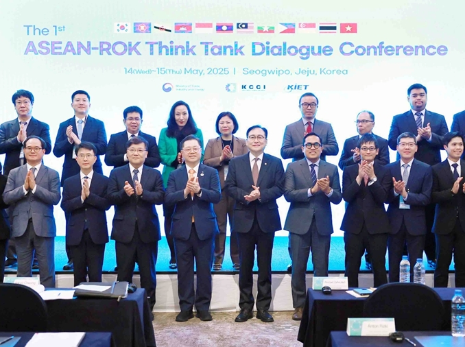 Think tanks discuss economic, trade cooperation with ASEAN