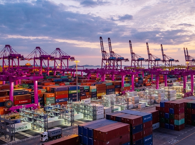 August ICT exports hit record USD 22.9B on strong chip sales