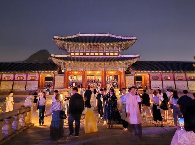 Visit Korea's summer section customizes content for int'l tourists